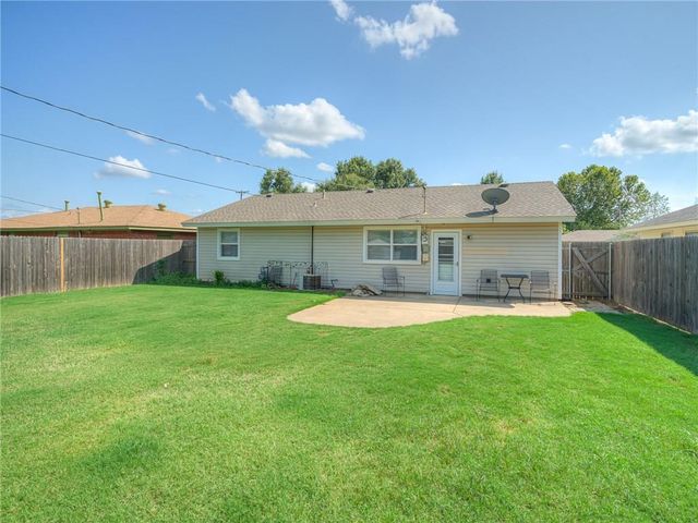 819 E Mosier Street, Norman, OK 73071