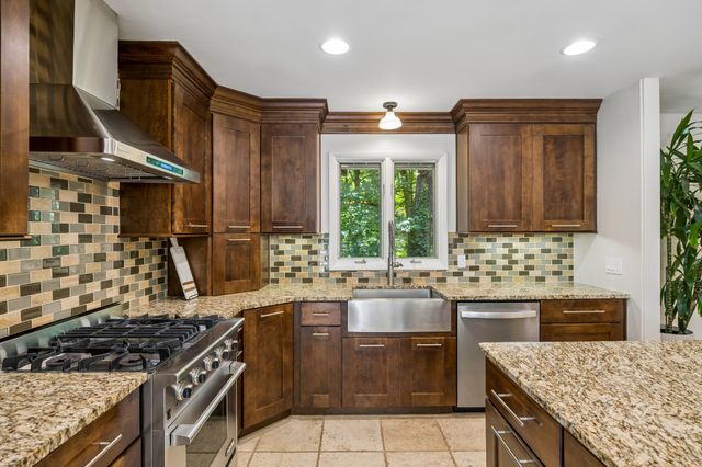 1214 Brentwood Ln, Brentwood, TN 37027