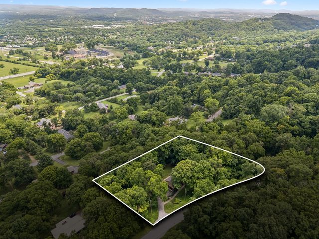 1214 Brentwood Ln, Brentwood, TN 37027