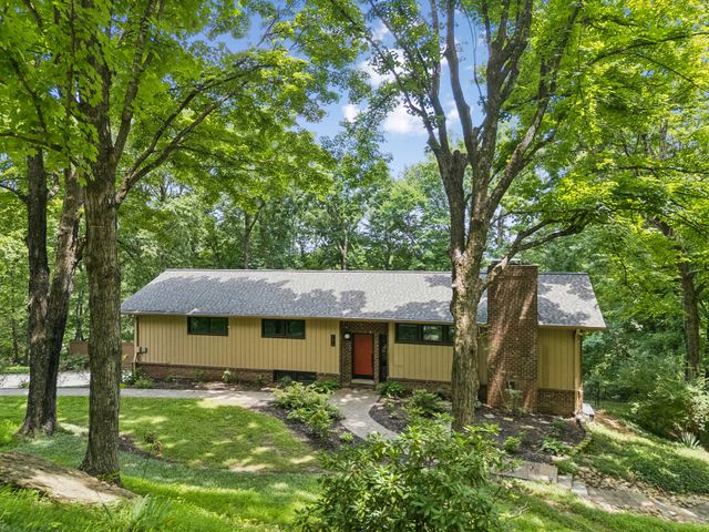1214 Brentwood Ln, Brentwood, TN 37027