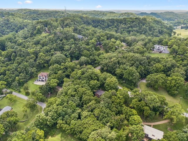1214 Brentwood Ln, Brentwood, TN 37027