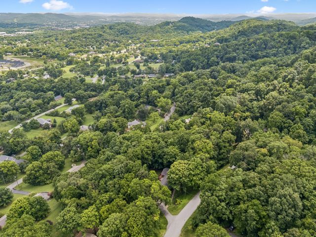 1214 Brentwood Ln, Brentwood, TN 37027