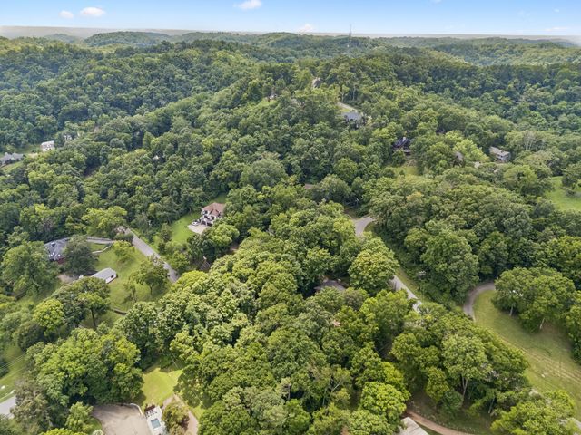 1214 Brentwood Ln, Brentwood, TN 37027