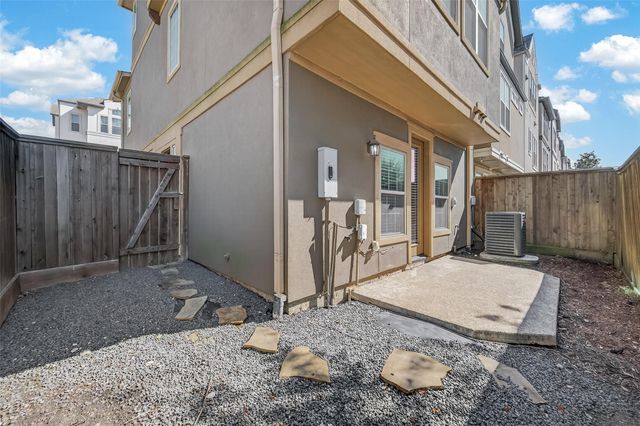 2702 Church Wood Drive, Houston, TX 77082