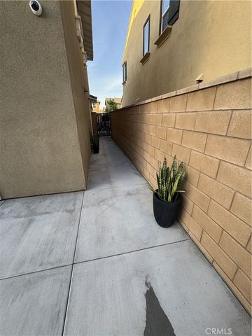 16746 Fern Pine, Fontana, CA 92336
