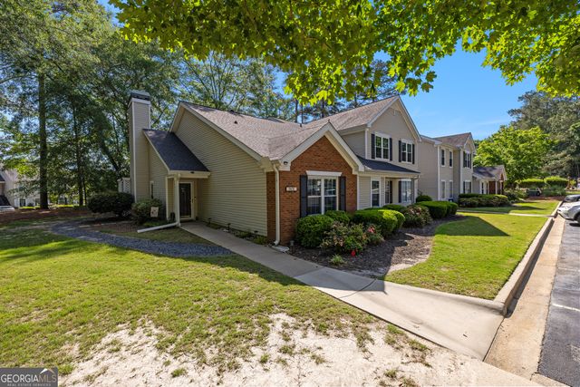 801 Ridgelake Drive, Peachtree City, GA 30269