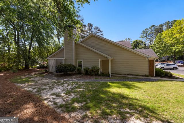 801 Ridgelake Drive, Peachtree City, GA 30269