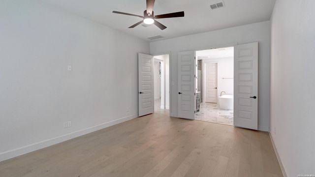 38 Enia Circle, San Antonio, TX 78257