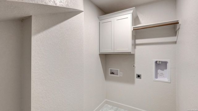 38 Enia Circle, San Antonio, TX 78257