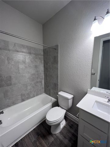 535 Orchard Way, New Braunfels, TX 78132