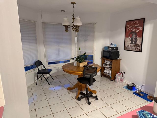 11729 KEVIN Lane, Carterville, IL 62918