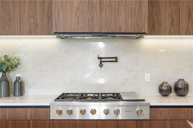 626 Pauley Place, Sandy Springs, GA 30328