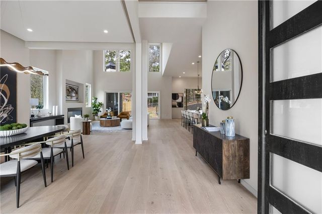 626 Pauley Place, Sandy Springs, GA 30328