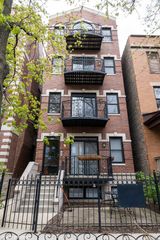 906 W Barry Avenue 3, Chicago, IL 60657