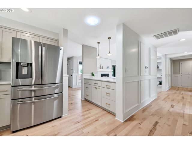 3532 AUGUSTA NATIONAL Dr, Salem, OR 97302