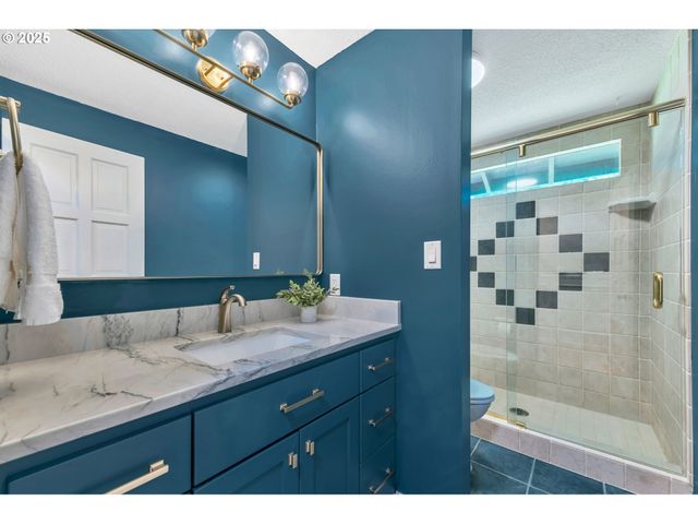 3532 AUGUSTA NATIONAL Dr, Salem, OR 97302