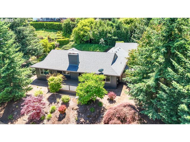 3532 AUGUSTA NATIONAL Dr, Salem, OR 97302