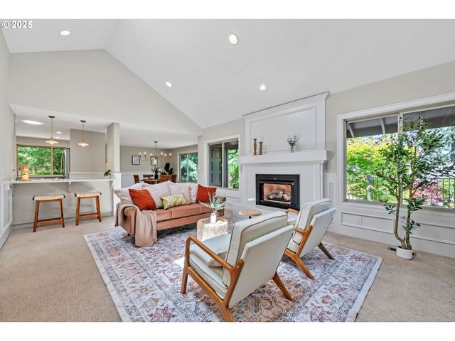 3532 AUGUSTA NATIONAL Dr, Salem, OR 97302