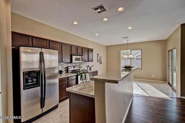 3860 S ASHLEY Drive, Chandler, AZ 85286