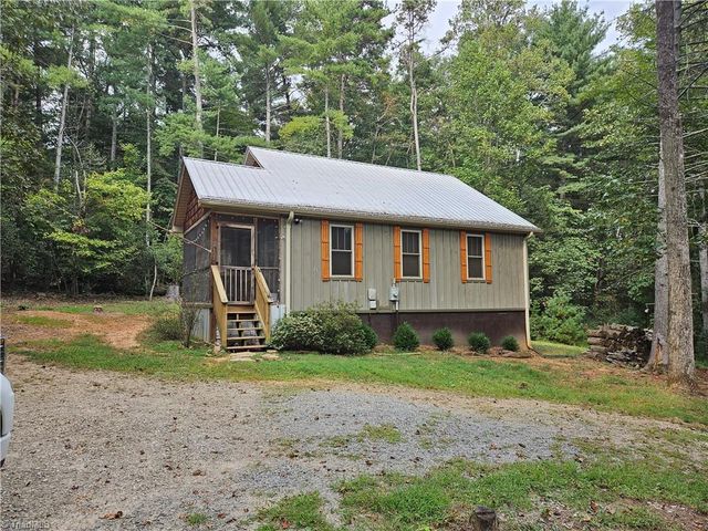 211 Asheby Lane, Hays, NC 28635