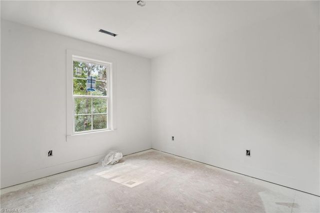 4946 Wilkes Drive, Winston-salem, NC 27106