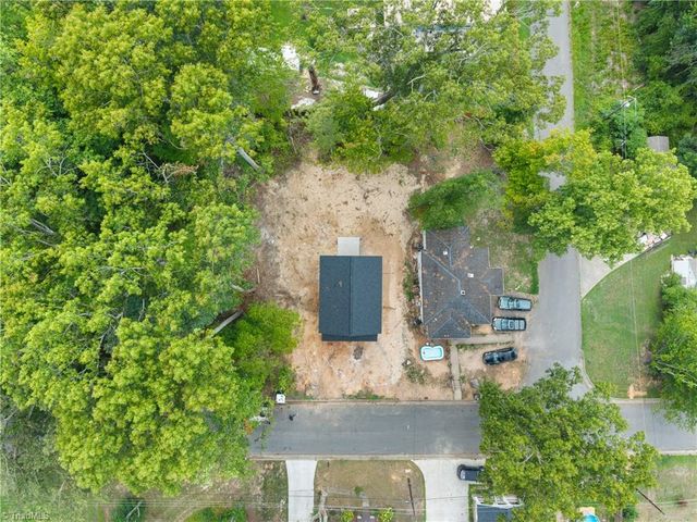 4946 Wilkes Drive, Winston-salem, NC 27106