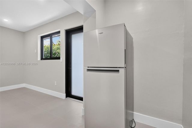 2216 SW 62nd Ave, Miami, FL 33155
