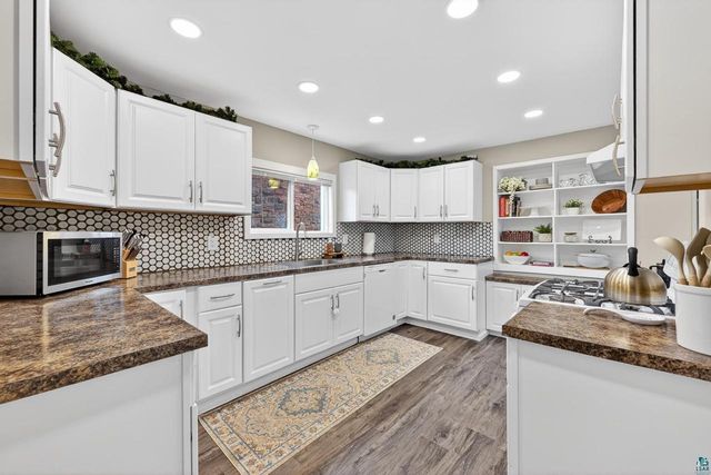 1821 4th St, Superior, WI 54880