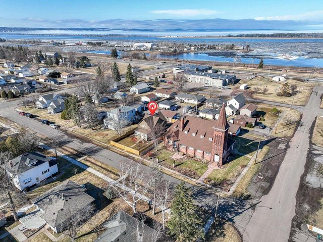 1821 4th St, Superior, WI 54880