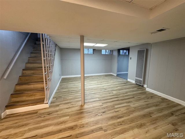 725 Hazelvalley Drive, Hazelwood, MO 63042