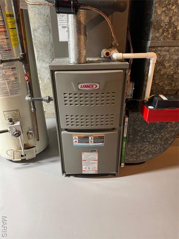 725 Hazelvalley Drive, Hazelwood, MO 63042