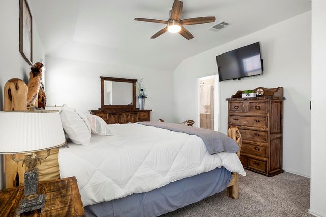 237 Escondido CIR, San Marcos, TX 78666