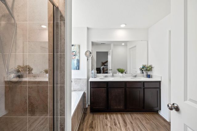 237 Escondido CIR, San Marcos, TX 78666