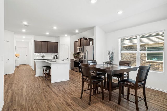 237 Escondido CIR, San Marcos, TX 78666