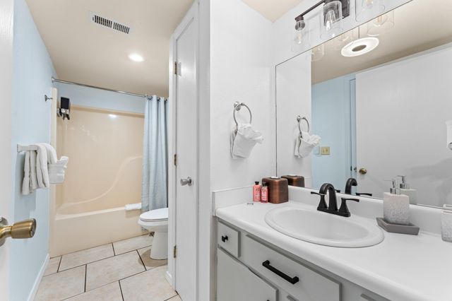 39 Lantern Bay Lane 1, Branson, MO 65616