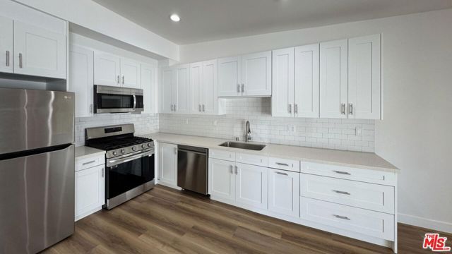 3630 Midvale Avenue 1, Los Angeles, CA 90034