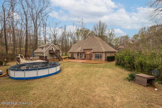 2382 Oak Creek Drive, Hernando, MS 38632