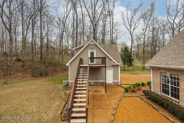 2382 Oak Creek Drive, Hernando, MS 38632