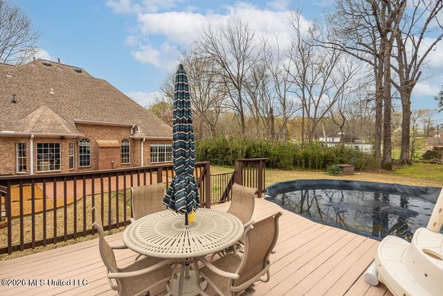 2382 Oak Creek Drive, Hernando, MS 38632