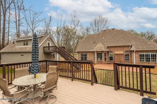 2382 Oak Creek Drive, Hernando, MS 38632