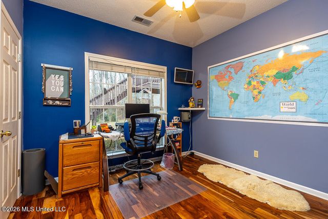 2382 Oak Creek Drive, Hernando, MS 38632