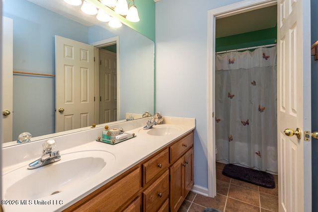 2382 Oak Creek Drive, Hernando, MS 38632