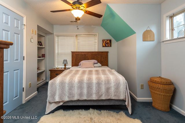 2382 Oak Creek Drive, Hernando, MS 38632