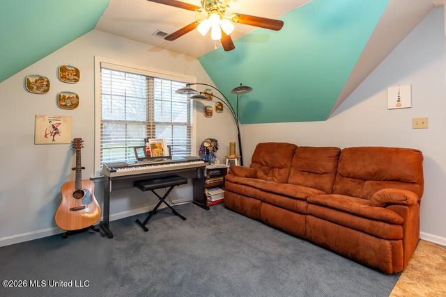 2382 Oak Creek Drive, Hernando, MS 38632