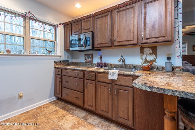 2382 Oak Creek Drive, Hernando, MS 38632