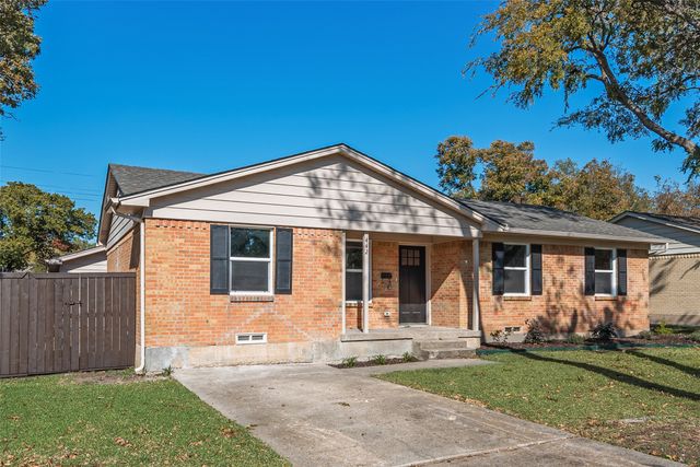 442 Daniel Street, Richardson, TX 75080