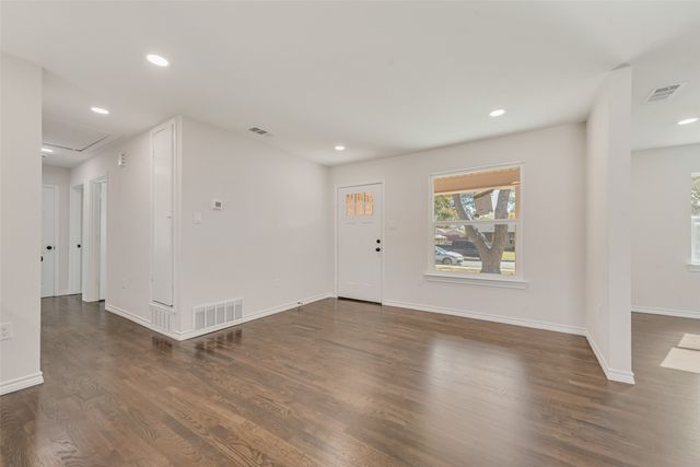 442 Daniel Street, Richardson, TX 75080