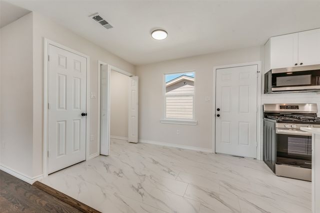 442 Daniel Street, Richardson, TX 75080