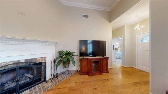705 Walker Street, Bryan, TX 77802
