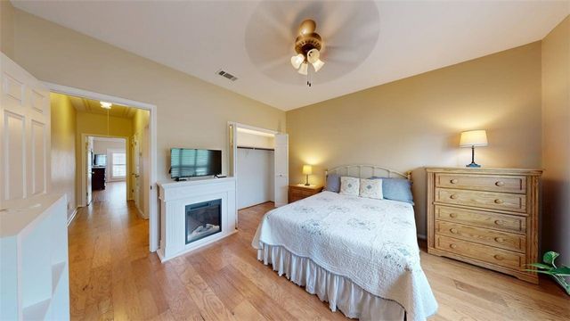 705 Walker Street, Bryan, TX 77802